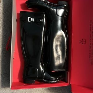 Black Hunter Boots NWOT